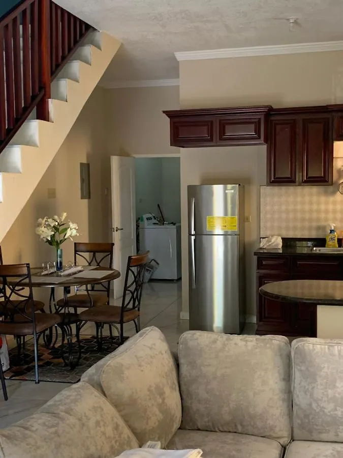 Appartement Townhouse Get-A-Way à Mandeville
